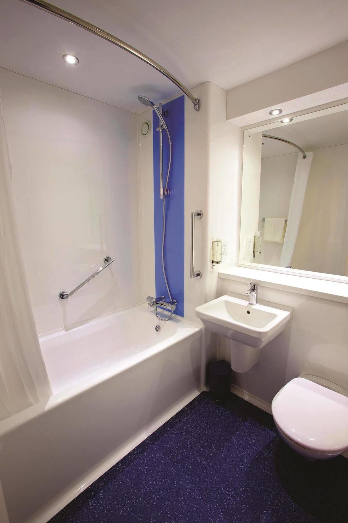 Travelodge Newcastle Central Esterno foto